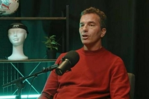 帕文:我经历过几次更衣室争执,尤其在皇马表现不佳时确实会发生配图