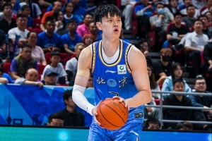 可圈可点!曾凡博24分钟6中4拿10分 三分3中2配图