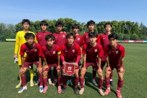 第五届中青赛U17组第五轮，海港U17队2:1长沙麓山国际实验学校配图