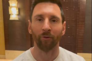 首度公开!王涛晒梅西23年为中国城市联赛送祝福:给你们一个拥抱配图