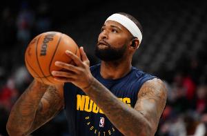 考辛斯谈NBA赚到第一桶金：照顾妈妈 这也是我生涯中最自豪的时刻配图