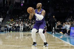 告别NBA!蒂尔曼加盟土耳其俱乐部特拉布宗体育配图