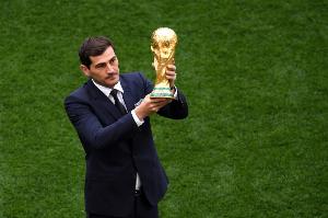 马卡:FIFA邀请卡西、席尔瓦、普约尔、布特拉格诺观战西班牙配图