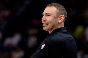 名记：掘金想找一位前NBA主教练加入阿德尔曼的教练组配图