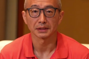 结尾有彩蛋！于嘉：骑士和热火都是拿出全额中产 老詹去哪看自己配图