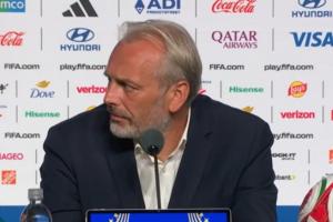 民主刚果主帅：很遗憾未赢得比赛，但与英格兰交手我们积累了经验配图
