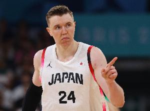 记者：一个霍金森都搞不定 真来了河村勇辉和八村塁 不敢想配图