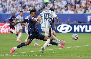 梅西谈进球:补水时和利马说可以试着那么传,他传了个绝妙的球配图