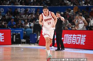 交易来了!媒体人:刘东被送至天津男篮 山西获得探花签配图