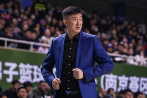 付政浩:杜锋卸任有两点直接原因 成绩不达标&年轻人培养不及预期配图