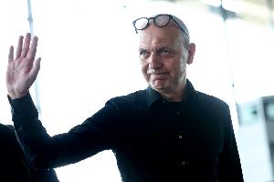 德足协主席:必须迅速消除政治干预体育的印象,这关乎FIFA公信力配图