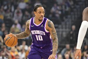 NBA历史上共有22人生涯薪资超3亿美元 仅德罗赞生涯正负值为负配图