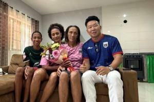 中国商人:不太相信佛得角邀请国足被婉拒说法 沃齐尼亚不碰烟酒配图