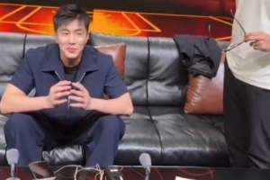 回应退役传闻?郭艾伦:不知道以后还能不能打球 还想打 没打够配图