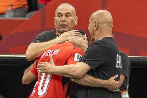 埃及领队:裁判威胁我们 FIFA官员竟庆祝阿根廷进球!公平竞赛呢配图