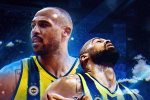 前湖人后卫!霍顿-塔克新赛季将继续留在费内巴切 不会返回NBA配图