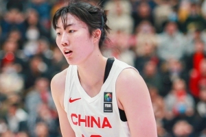 罗欣棫:澳大利亚的打法对队伍的锻炼价值很高 国内缺少这种对抗配图