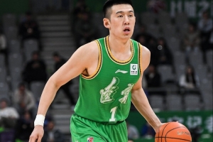 场均12.4分4.7板！媒体人：辽宁男篮向付豪开出顶薪续约合同配图