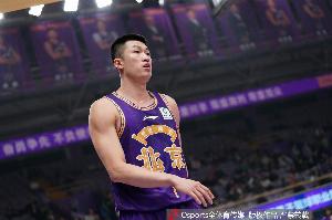 直播吧:浙江男篮将与孟子凯签订为期三年的C类合同配图