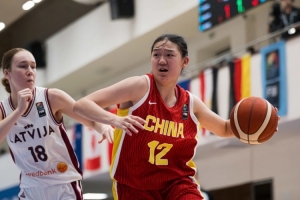 晋级八强！中国U17女篮83-60大胜拉脱维亚 创近10年最好战绩配图
