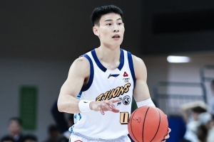 媒体人：中国台湾联赛球队提供多年丰厚报价 远超林秉圣的CBA薪资配图