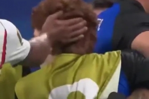 英媒：贝林厄姆在赛后拍击巴尔科后脑并不断挑衅，可能被追加处罚配图