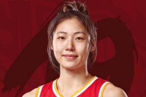 山西女篮官方:北京大学球员王家绘与李若莹正式加盟球队配图